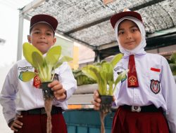 Aqila Sang ’Local Hero’ Cilik Penggerak Peduli Lingkungan