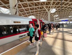 400 Ribu Tiket Kereta Whoosh Terjual Di Momen Liburan