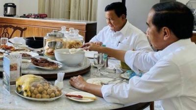 Prabowo Gibran Korbankan Anggaran Makan Siang Gratis, Makan Bergizi Cuma Rp 7.500 Per Anak