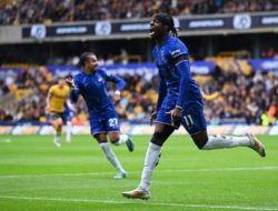 Chelsea Gilas Wolverhampton, Noni Madueke Cetak Hattrick!