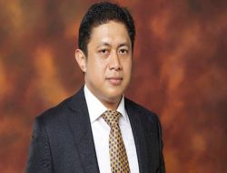 Diduga Terlibat Dugaan Korupsi BTS, Kejagung Harus Barani Periksa Suami Puan