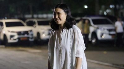 Tuhan Bekerja Dalam Sepi: Veronica Jadi Menteri, Ahok Turun 12 Kilo