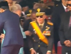 Penjelasan Istana Soal Video Viral Jokowi Tak Salami Mantan Wapres ke-6 RI, Try Sutrisno