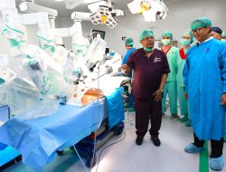 Menkes: Operasi Jantung Metode Robotik Tawarkan Biaya Lebih Murah dan Sembuh Lebih Cepat