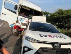 Ditabrak Truk Ekspedisi dari Belakang, Begini Detik-detik Kecelakaan Maut Kru TvOne