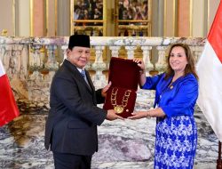 Prabowo Dianugerahi Penghargaan “Grand Cross of the Order of the Sun of Peru”