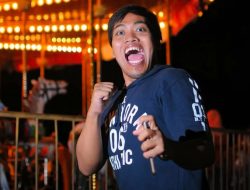 Wajah Asli Lebah Ganteng Terungkap, Pecinta Film Akhirnya Bisa Tidur Nyenyak