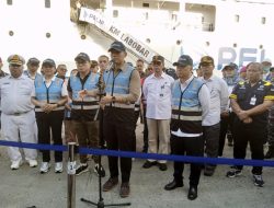 AHY Kunjungi Pelabuhan Tanjung Priok, Dirut PELNI Ajak Keliling KM Labobar