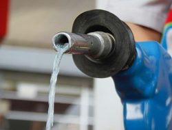 Diuji Lemigas-LAPI ITB, Pertamina Jamin Pertamax Tak Sebabkan Mobil Rusak