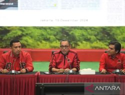 Beredar Baliho dan Spanduk Serangan Megawati: Ada yang Mau Acak-acak Kongres, Kader PDIP Siaga I