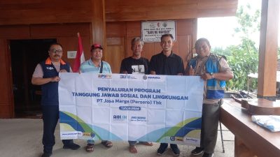 Bangun Sumur Bor dan Tandon, Jasa Marga Wujudkan Akses Air Bersih untuk Masyarakat Bojonegoro 