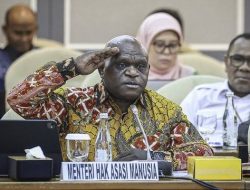Menteri HAM: Amnesti Presiden Pertimbangkan Kemanusiaan Rekonsiliasi