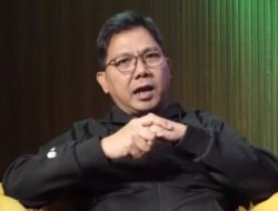 Selain Doxing, Bung Towel Juga Diancam Disiram Air Keras dan Anaknya Diculik