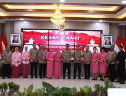 Polda Kalteng Gelar Kenal Pamit 2 Pejabat Utama dan 4 Kapolres