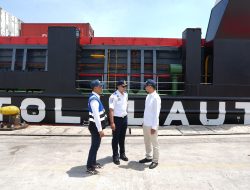 Program Tol Laut 2025, PELNI – Kemenhub Lepas Pelayaran Perdana KM Logistik Nusantara 4
