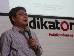 Survei Indikator Politik : 79,3 Persen Masyarakat Puas Kinerja Prabowo