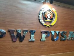 Dewan Kehormatan PWI Pusat Serahkan Bukti Penggelapan Dana UKW ke Bareskrim Polri