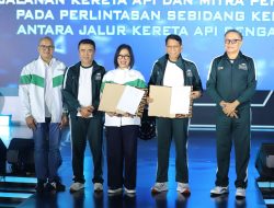 KAI – Grab Indonesia Teken MoU Tingkatkan Keselamatan Perjalanan di Perlintasan Sebidang