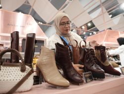Go Global, Usaha Sepatu Lokal Asal Malang Sukses Ekspor ke 8 Negara