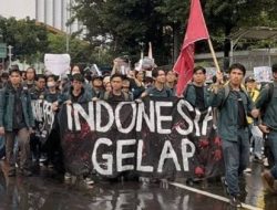 Puncak Demo Indonesia Gelap Berlangsung Hari Kamis di Depan Istana Negara