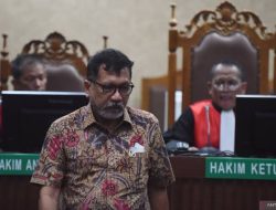 Mengerti Dakwaan Suap dan Gratifikasi, Hakim Harus Tolak Keberatan Zarof Ricar
