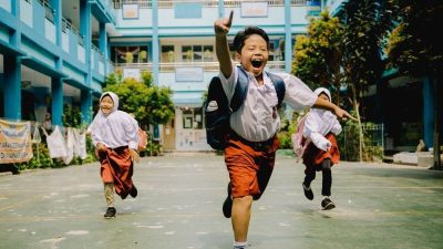 Mendikdasmen: Libur Lebaran bagi Anak Sekolah Dimajukan Jadi 21 Maret 2025