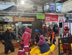 Tinggi Air Capai 2 Meter, 2.646 Korban Banjir Sumedang Dievakuasi Petugas Gabungan