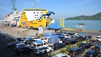 ASDP: H+1 Lebaran, Arus Penyeberangan Sumatera-Jawa Turun 4,8 Persen