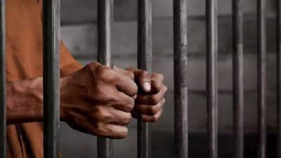 Menteri Agus Ungkap 3 Kandidat Lokasi Terpencil untuk Penjara Khusus Koruptor