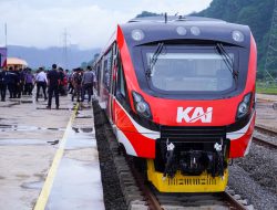 KA Makassar–Parepare Jadi Daya Pikat Masyarakat Sulsel Saat Libur Lebaran