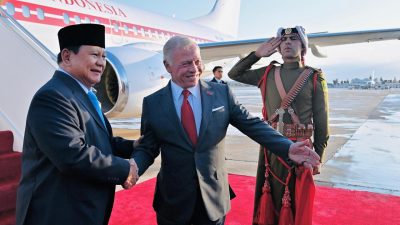 Raja Yordania Abdullah II bin Al-Hussein Sambut Hangat Presiden Prabowo di Amman