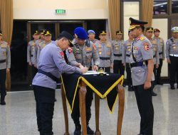 Rombak Jajaran, Jenderal Sigit Mutasi Puluhan Pati dan Pamen Polri