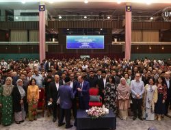 Prof Dr Din Syamsuddin Melayat Jenazah Tun Abdullah Badawi