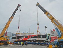 Lagi, KAI Commuter Kembali Kedatangan Dua Trainset KRL Baru