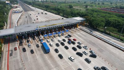 Gerbang tol Cikampek Utama