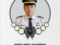 KAI Berduka: Commuter Line Tertemper Truk Kayu, Asisten Masinis Tewas
