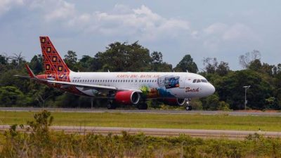 Batik Air Turunkan Paksa Penumpang Lantaran Ngaku Membawa Bom