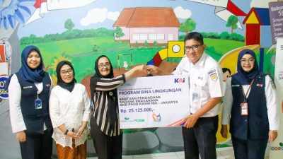 KAI Daop 1 Jakarta Salurkan Bantuan TJSL Lebih dari Rp900 Juta hingga Mei 2025