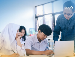 Telkom Dorong Pendidikan Digital Lewat Pijar Sekolah