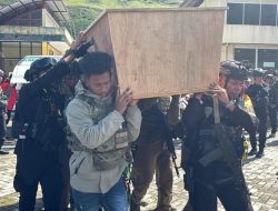 Kontak Tembak dengan KKB, Dua Personel Polri Tewas di Puncak Jaya