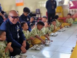 Dapur MBG Persis Garut, Dari Santri Untuk Santri