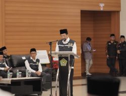 393 Jemaah Haji Terbang Perdana, Menag: Jaga Niat dan Kesehatan