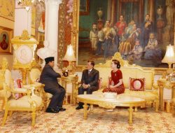 Kawan Lama, Raja Thailand Sambut Hangat Presiden Prabowo