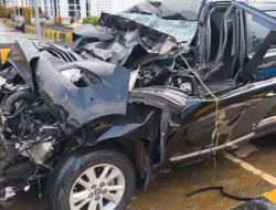 Polisi Ungkap Kronologi Kecelakaan di Tol Pemalang melibatkan Mobil Anggota DPR Alamudin Dimyati Rois