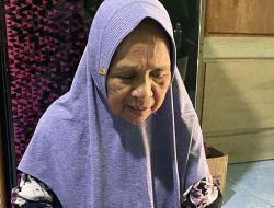 Kisah Nenek Pedagang Sate di Mandailing Natal, 55 Tahun Nabung Demi Naik Haji