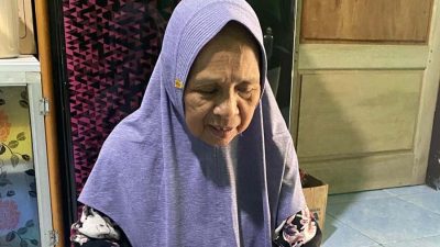 Kisah Nenek Pedagang Sate di Mandailing Natal, 55 Tahun Nabung Demi Naik Haji