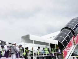 Sempat Terbang 40 Menit, Ini Penyebab Pesawat Garuda Pengangkut Jemaah Haji Kloter 14 Lakukan RTB