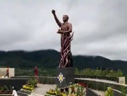 Habiskan Dana Rp2,5 Miliar, Ini Penampakan Patung Jokowi di Kabupaten Karo