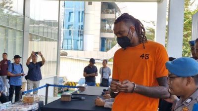 Coba Selundup dan Edarkan Narkoba, Pebasket Asing Tangerang Hawks Ditangkap