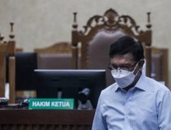 PK Mantan Menkominfo Johnny Plate Ditolak MA